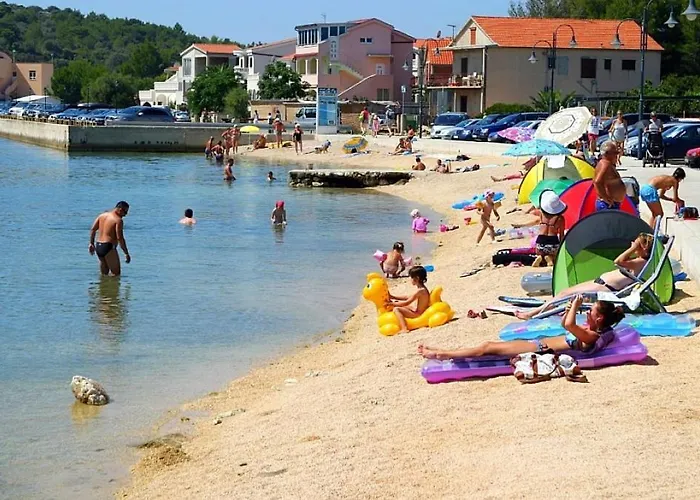 7558a Rogoznica (Sibenik-Knin)